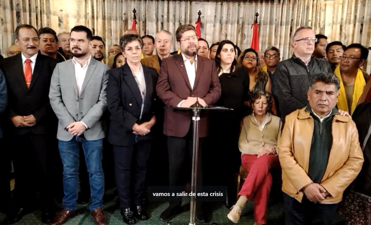 noticiasfides's tweet photo. 🔵 #GrupoFides | #ANF #Último “Hay luz al final del túnel. Sólo quiero decir al gobierno que alisten sus maletas porque se van en agosto”, dijo el precandidato Samuel Doria Medina tras ser elegido como el candidato único del bloque de la oposición. https://t.co/IRfxtVBlkf