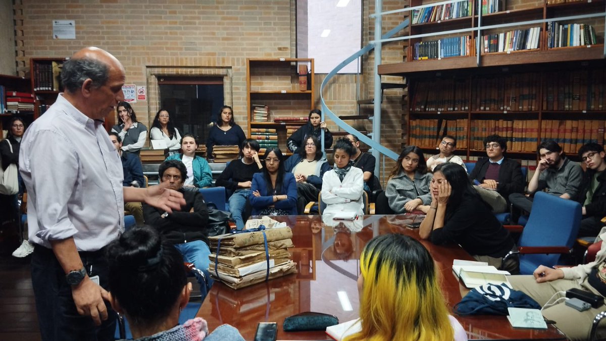 En el marco de de nuestro programa "Archivos de los ríos", comenzamos la primera sesión del Laboratorio de Honda, de la Universidad de los Andes.