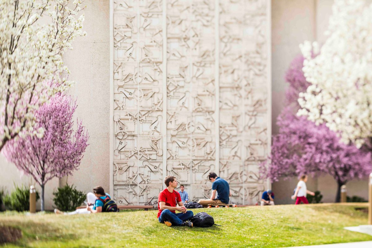 Here's to sunnier days and that perfect patch of grass 🌞📚

Cougars know that when the weather hits 70°, the study spots move outside. 🏖️😄

Did you have a favorite place to soak up the sun on campus? Let us know below! 👇

#byualumni #ConnectedForGood #ThrowbackThursday