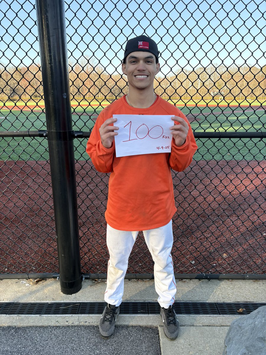 Johnny_escobalez_sr tweet media