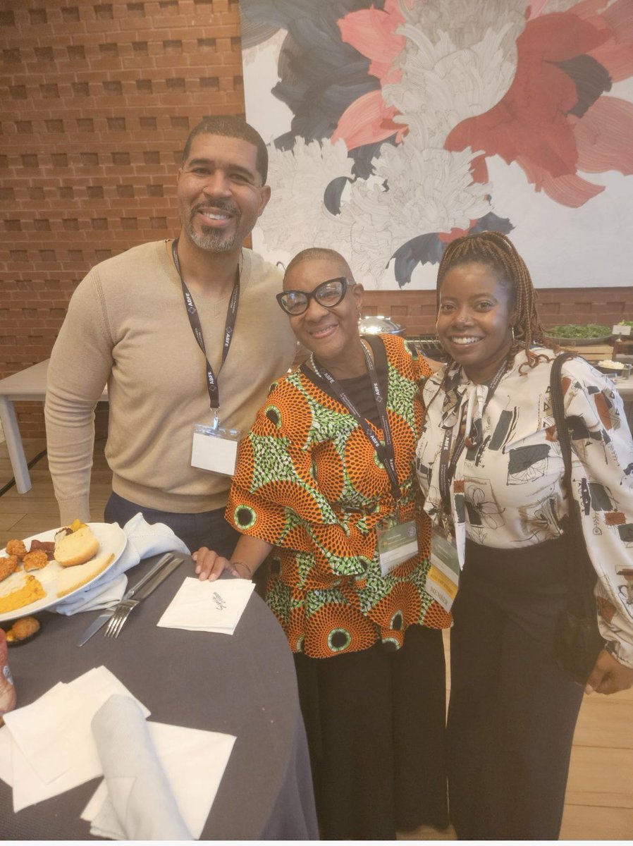 gs2project's tweet photo. It’s an honor to know and work with these amazing foundation leaders. #ProgramOfficers #Philanthropy #ABFE #Harambee2025 https://t.co/X8mluJiYy4