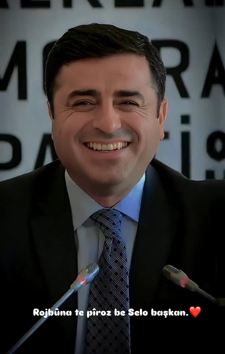 Dln_0063's tweet photo. #selhatindemirtas 🤍 https://t.co/jz4UdTvseL