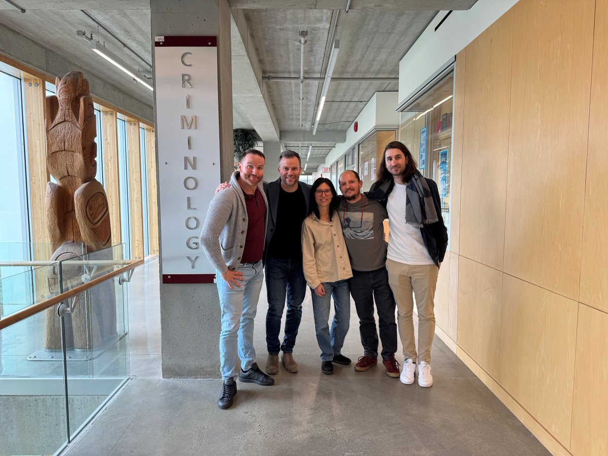 SFU Criminology (@sfucriminology) on Twitter photo A big thank you to scholars Tomáš Diviák, Nicolás Trajtenberg (<a href="/nicotrajtenberg/">Nico Trajtenberg 🐝 @nicotrajtenberg.bsky.social</a>), Olga Sánchez de Ribera, and David Buil-Gil (<a href="/DavidBuil/">David Buil-Gil</a>) <a href="/CriminologyUoM/">CriminologyUoM</a> for sharing some of their work and insights with our faculty and grad students!
#SFUCriminology #CriminologyResearch A big thank you to scholars Tomáš Diviák, Nicolás Trajtenberg (<a href="/nicotrajtenberg/">Nico Trajtenberg 🐝 @nicotrajtenberg.bsky.social</a>), Olga Sánchez de Ribera, and David Buil-Gil (<a href="/DavidBuil/">David Buil-Gil</a>) <a href="/CriminologyUoM/">CriminologyUoM</a> for sharing some of their work and insights with our faculty and grad students!
#SFUCriminology #CriminologyResearch