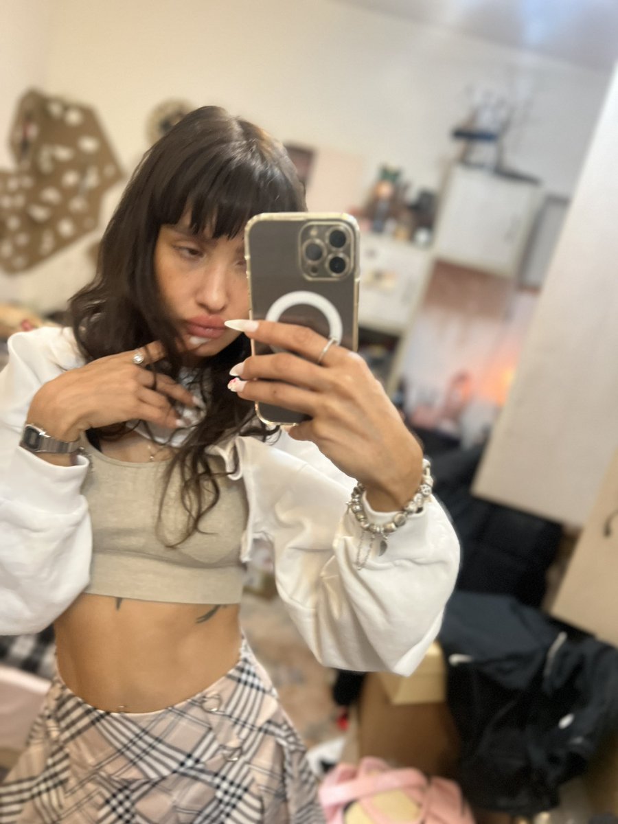 GoddesssGucci's tweet photo. Being so pretty is tiering 🥱

Answering to all of you is tiering.. i need some stimulants 🤑

Findom
Paypig 
Heavenly Goddess https://t.co/zWVLR4Nm3U