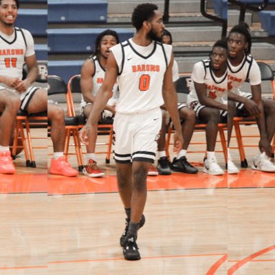 real_jadon11's tweet photo. #NewProfilePic https://t.co/WKFvlMQkPd