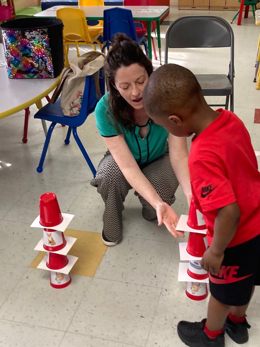 leecountyecc's tweet photo. Today is Work Together Wednesday. We love to work together with Kim Gentry with Start with the Arts!

#WorkTogetherWednesday
#woyc
#weekoftheyoungchild https://t.co/AmUMmLvgh8