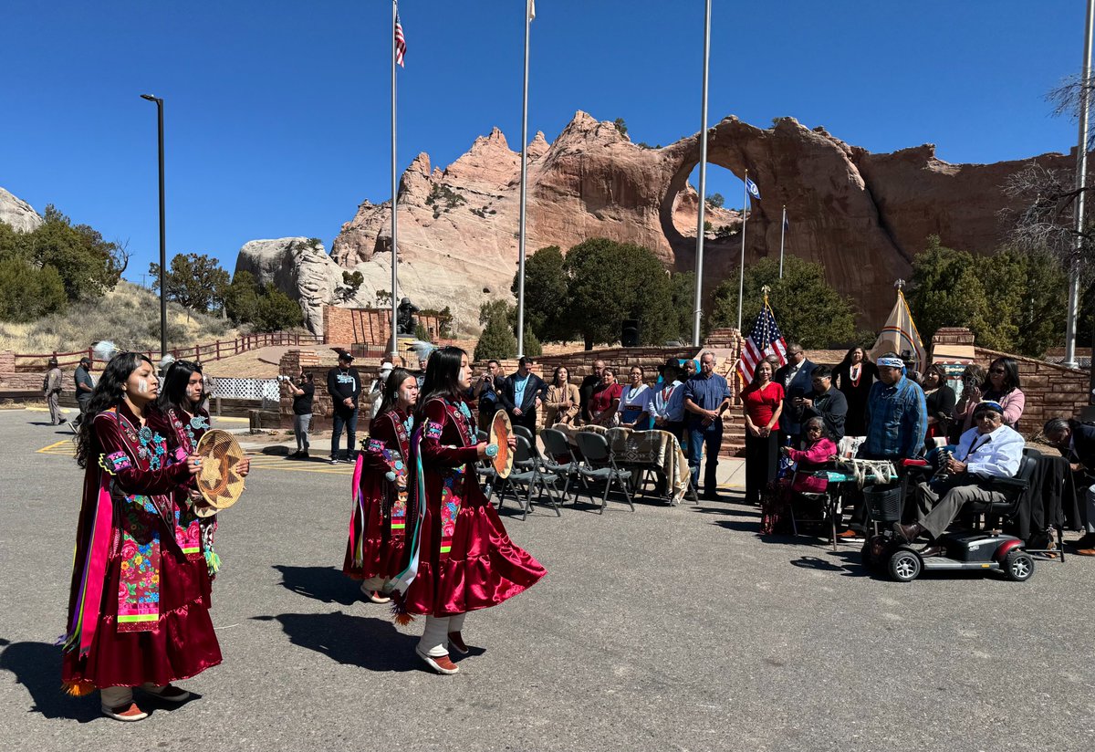 SecKennedy's tweet photo. Today I had the pleasure to visit Navajo Nation in Window Rock, Arizona. I joined Navajo Nation President Buu Nygren and members of the Navajo Nation Council for a hike, followed by a traditional blessing and a performance of the Diné Tah Dancers.

We discussed Navajo Nation’s efforts to promote health and wellness within their community and how HHS can support these goals. My administration remains committed to making Indian Country a top priority.