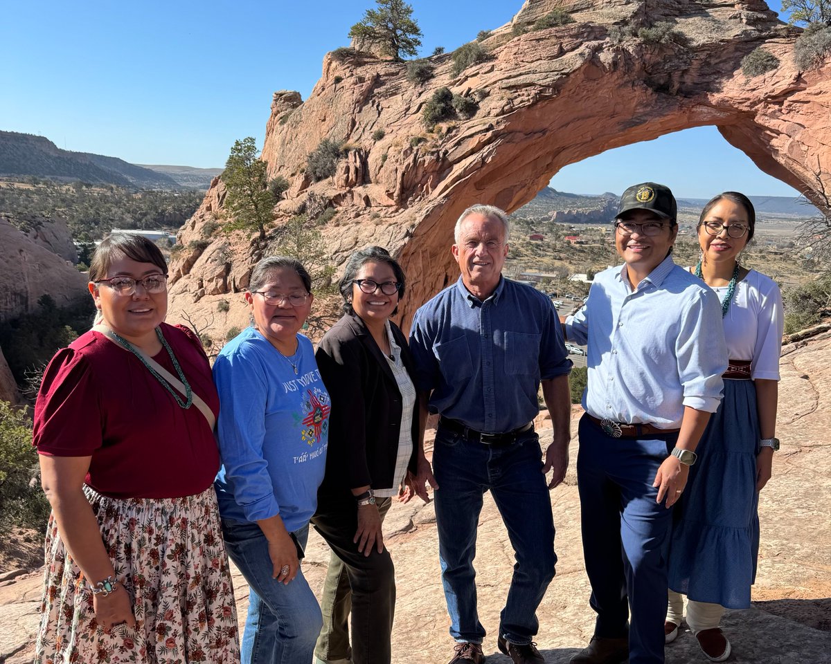 SecKennedy's tweet photo. Today I had the pleasure to visit Navajo Nation in Window Rock, Arizona. I joined Navajo Nation President Buu Nygren and members of the Navajo Nation Council for a hike, followed by a traditional blessing and a performance of the Diné Tah Dancers.

We discussed Navajo Nation’s efforts to promote health and wellness within their community and how HHS can support these goals. My administration remains committed to making Indian Country a top priority.