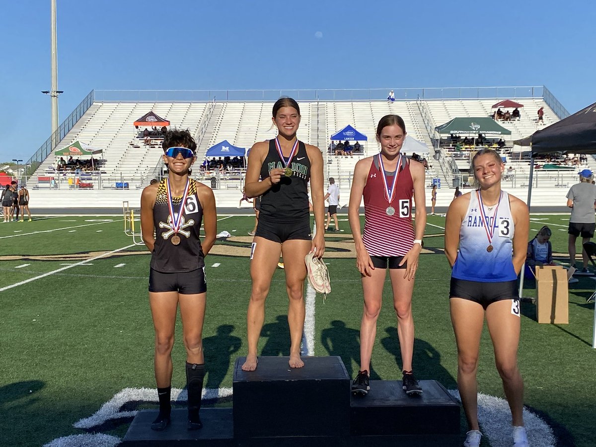 Lori Wilson🖤☠️💛 tweet media