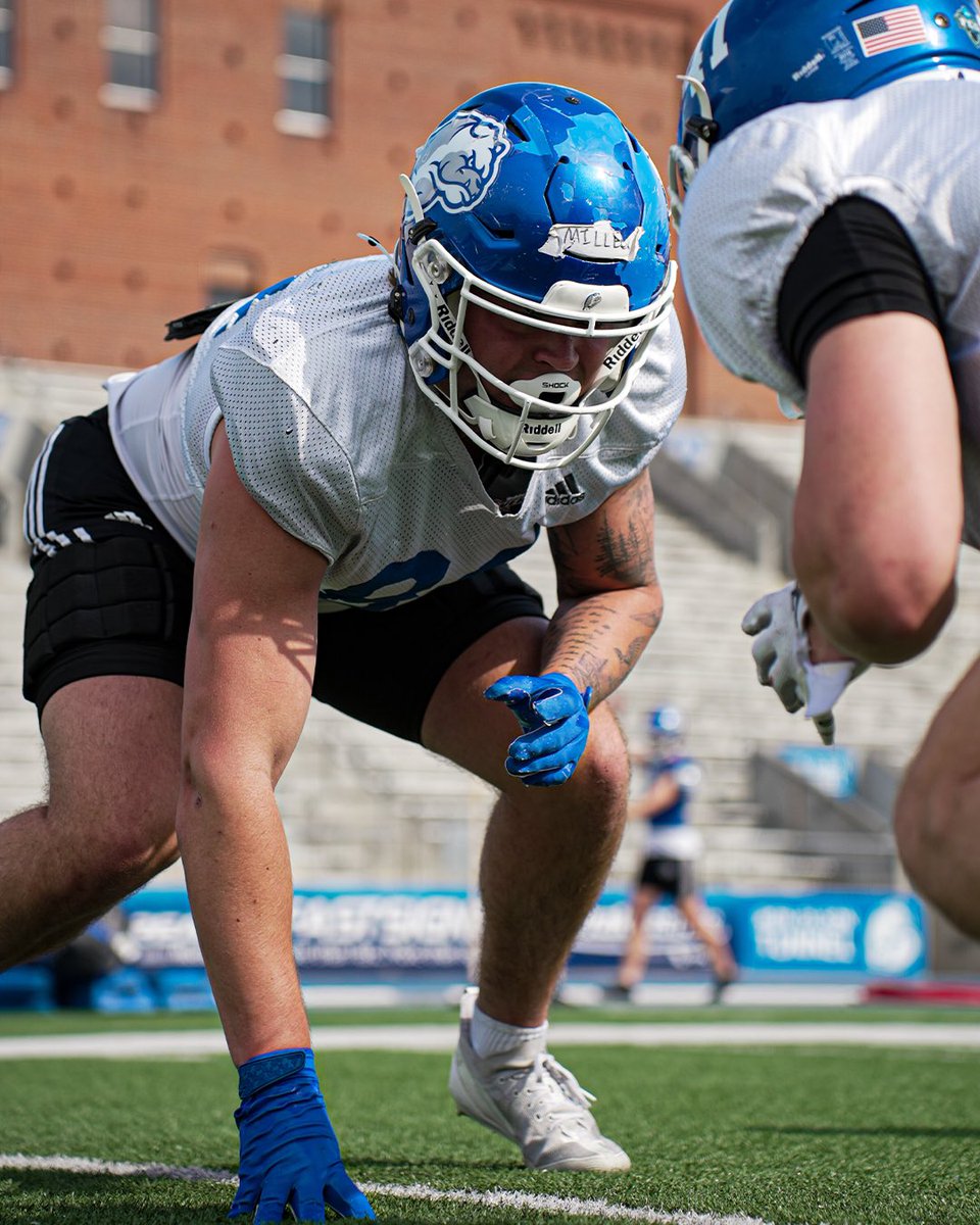 Drake Football tweet media