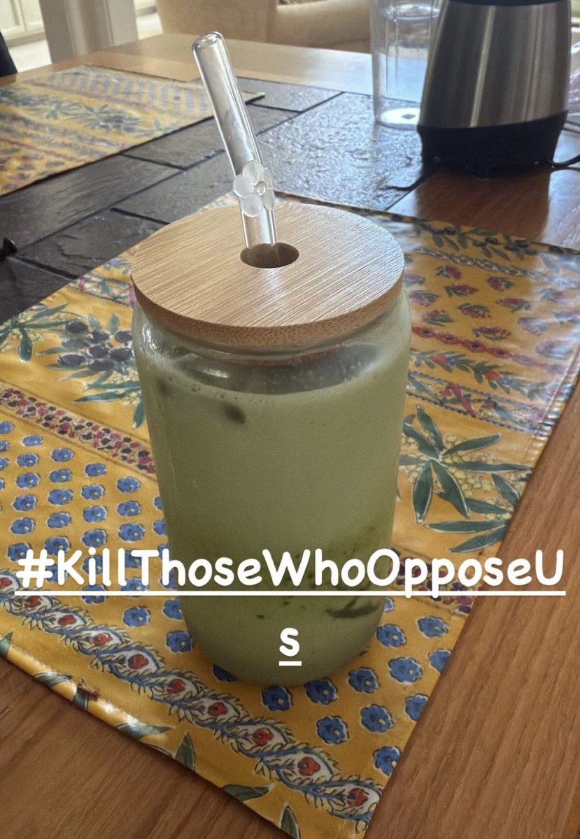 sundaymysunday's tweet photo. #MyMatcha #Sodontask https://t.co/dKZtbo5u6H
