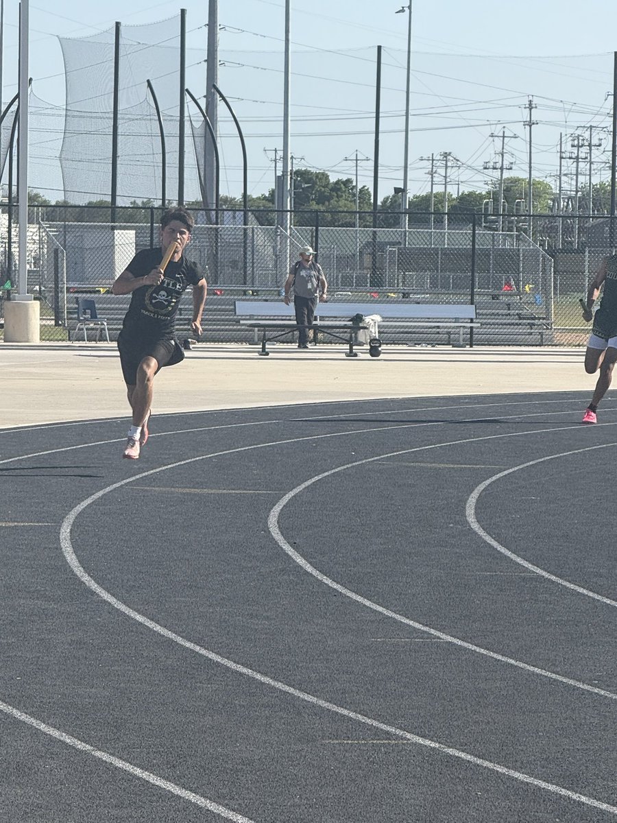 Way to go boys!! Regional bound <a href="/lytleisd/">Lytle ISD</a> <a href="/LytleTrack/">Lytle Track & Field</a>
