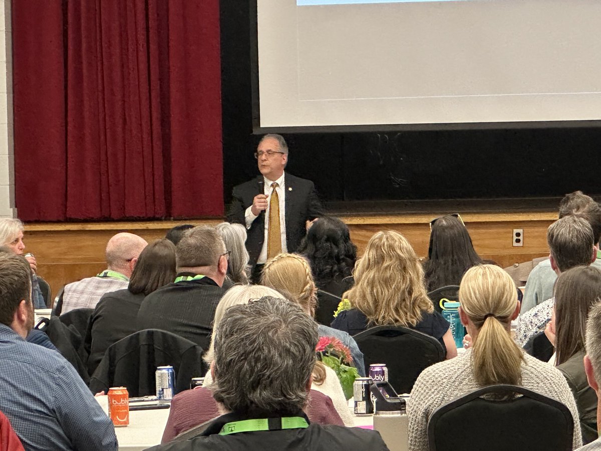 Dr. Tom D’Amico, Director @ OCSB presenting to the student success teams from 9 district boards #hope #growingstudentsuccess