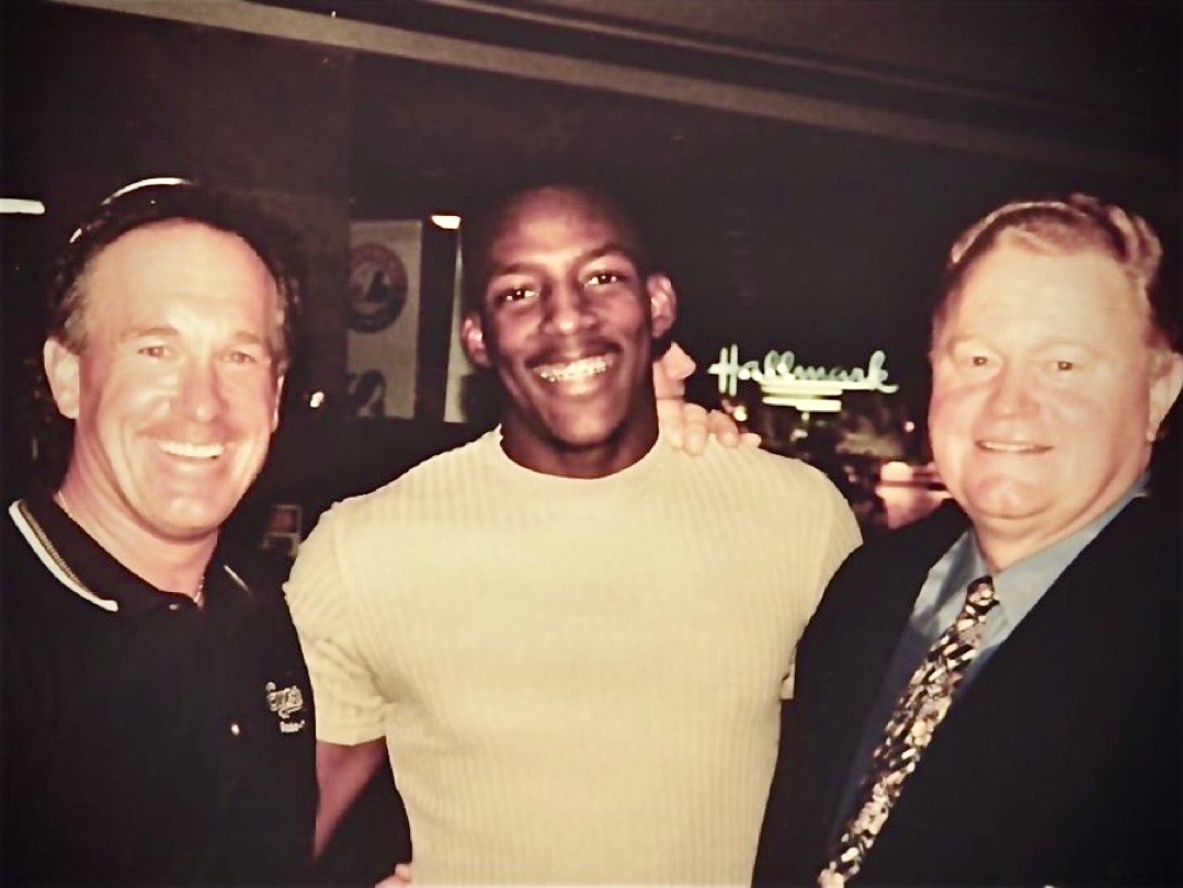 Montreal_Expos's tweet photo. Gary Carter, Vladimir Guerrero, and Rusty Staub #NosAmours https://t.co/VO4RizmjlN