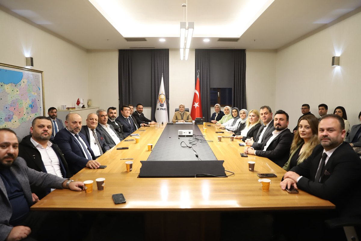 📍AK Parti Genel Merkez Kadın Kolları Başkanlığı

Genel Merkez Kadın Kolları Başkanımız Sayın Tuğba Işık Ercan ve kıymetli hemşerimiz, Sayın Sevil Can’ı Genel Merkezimizde ziyaret ettik. Nazik ev sahiplikleri, içten sohbetleri ve gösterdikleri ilgi için kendilerine teşekkür