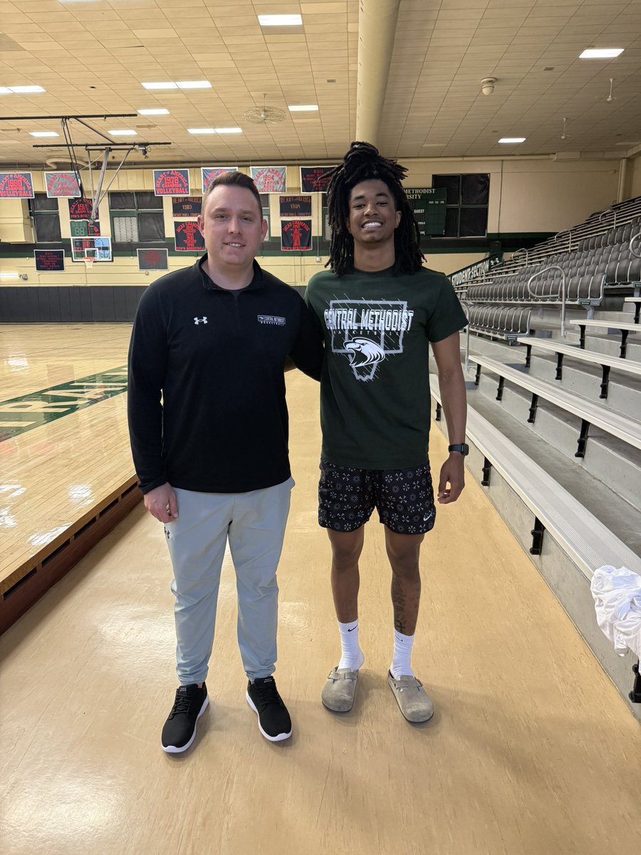 Markus "PJ" Perkins (@_pj1en_) on Twitter photo Thank you <a href="/Coach_Sherm02/">Matt Sherman</a> & <a href="/Badamsball2133/">Bryan Adams</a> for having me out for a visit and workout! Blessed to receive a Offer from <a href="/cmueaglesMBB/">Central Methodist Men's Basketball</a>
<a href="/MexicoHoops/">Mexico Basketball</a> <a href="/Coach_Dresmith/">Donndre Smith</a> Thank you <a href="/Coach_Sherm02/">Matt Sherman</a> & <a href="/Badamsball2133/">Bryan Adams</a> for having me out for a visit and workout! Blessed to receive a Offer from <a href="/cmueaglesMBB/">Central Methodist Men's Basketball</a>
<a href="/MexicoHoops/">Mexico Basketball</a> <a href="/Coach_Dresmith/">Donndre Smith</a>