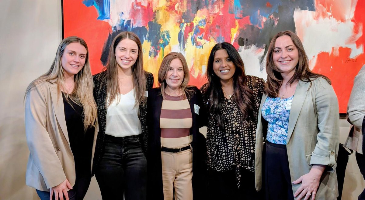 RochesterChambr's tweet photo. We had a great time at tonight’s Women’s Council social at Next Door by @Wegmans! A sold out crowd of female leaders from #GreaterROC joined us for handcrafted sushi &amp; great company with fellow members. 💖

Learn more about our Women’s Council initiative: https://t.co/c3Jku0Rm5y https://t.co/Px1nKDgQqk