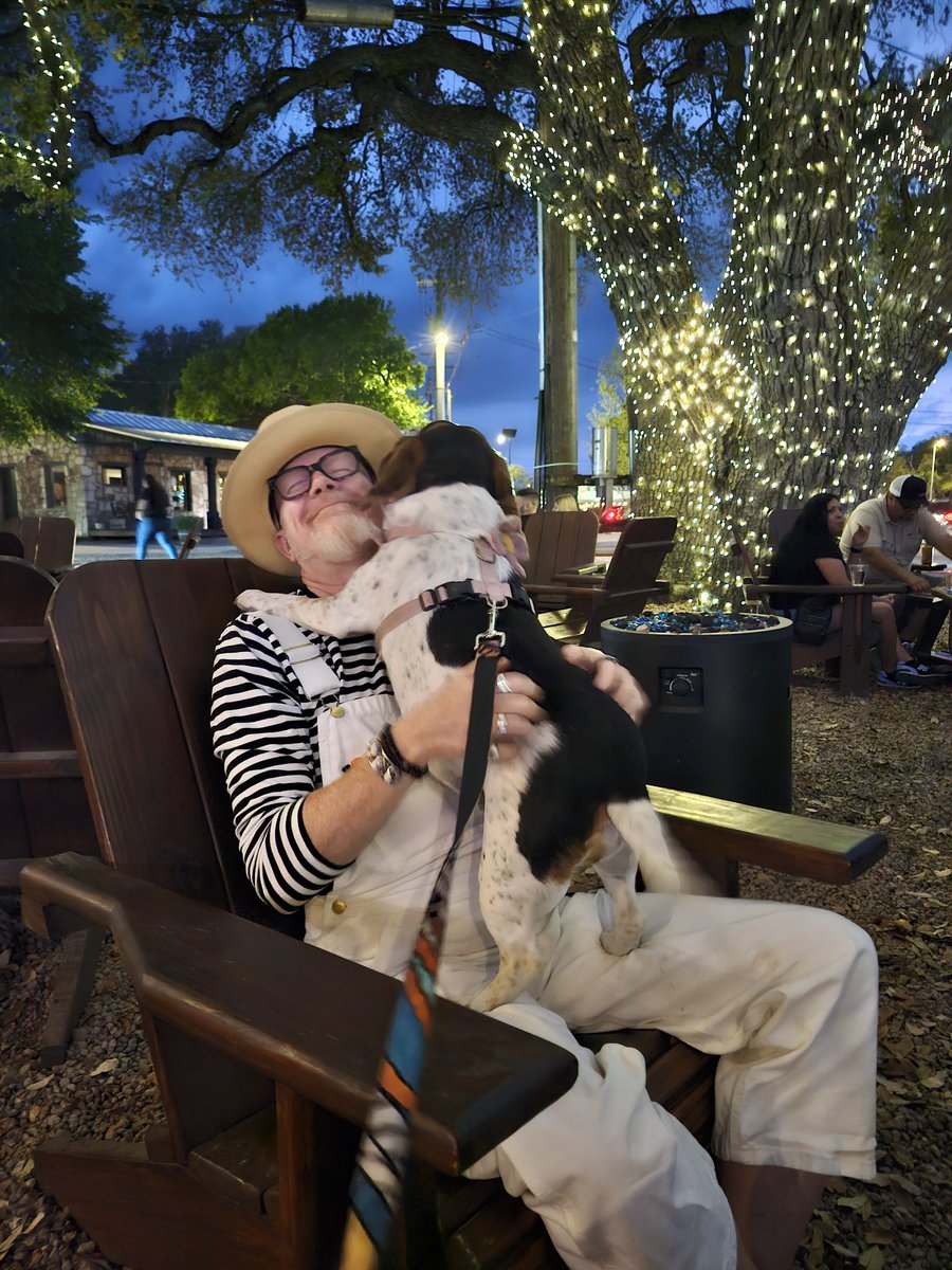 jennalee's tweet photo. The biggest return on a tweet under the dominion of X is to put up a beagle image. 

So listen to this #podcast with an iconic Athens, GA punk band legend, Mike Mantione of Five Eight. Gigi the beagle will give you a hug. 

https://t.co/SwtOhAwFx8 https://t.co/dk3mM7Zzk7