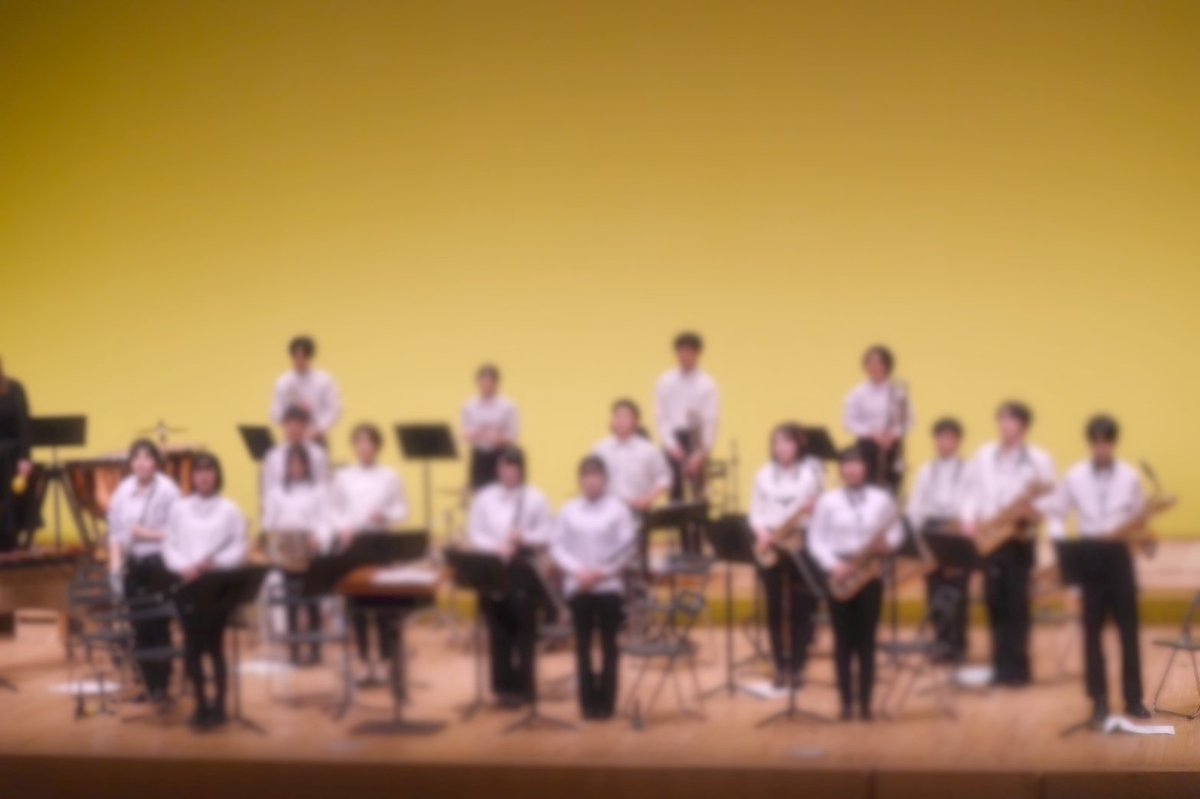 _FHWO_ONE's tweet photo. こんにちは！3月16日に行われた都留興譲館高等学校吹奏楽部第8回定期演奏会に上野原高校吹奏楽部さんと友情出演させていただきました！
都留興譲館高校吹奏楽部、上野原高校吹奏楽部の皆さん、聴きに来てくださった皆様、本当にありがとうございました！✨ https://t.co/911AgufWsE