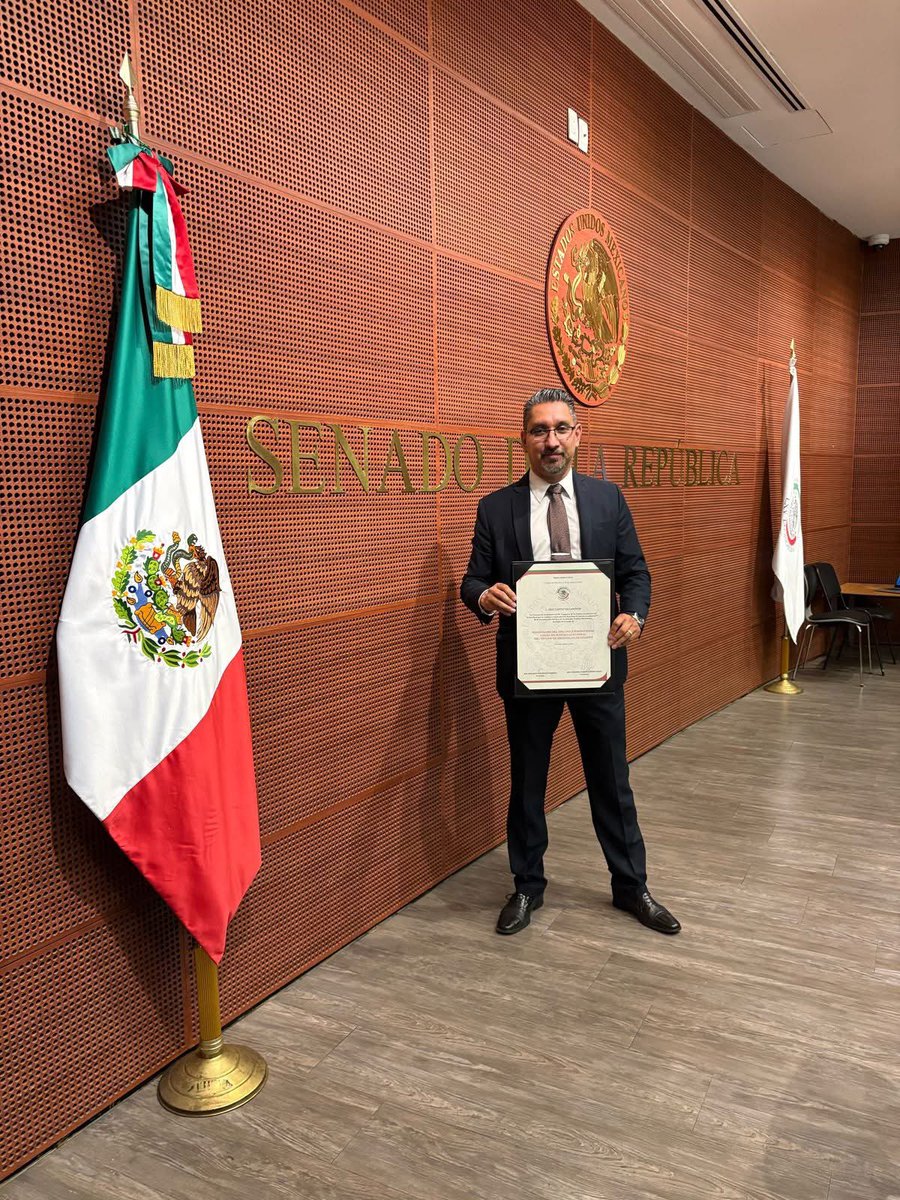 teemichmx's tweet photo. El Sesión Pública del 09 de abril de 2025, el Senado de la República realizó la designación de Adrián Hernández Pinedo, Eric López Villaseñor y Amelí Gissel Navarro Lepe como Magistrados y Magistrada del Tribunal Electoral del Estado (TEEMICH). Enhorabuena. 
#teemich #soyteemich https://t.co/1IW90fUr8B