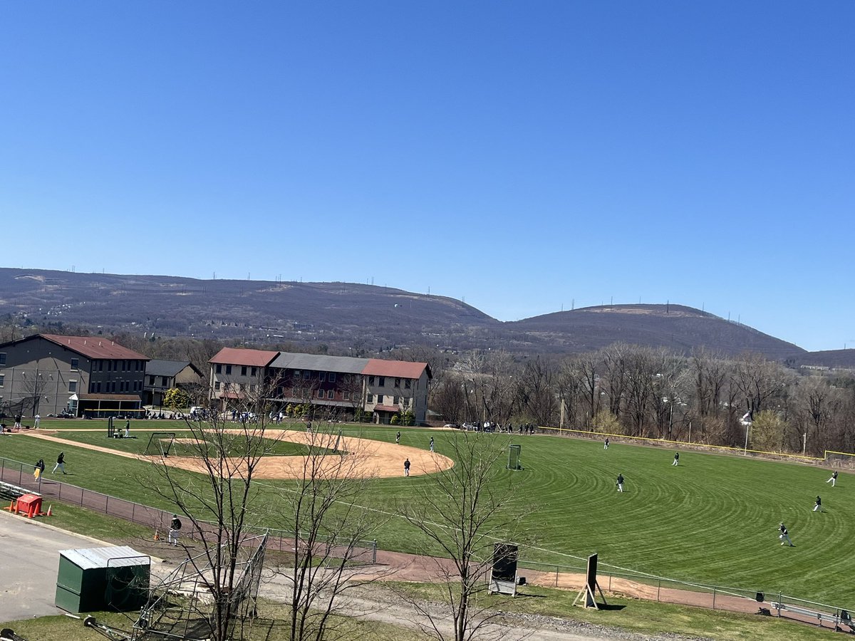 Rob Galdieri tweet media