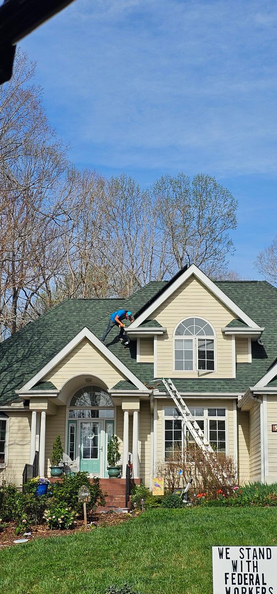 BlueMountain828's tweet photo. Get more value out of your investment! 

Gutters installed by roofers? painters? Deck stainers? Handymen? 

All we do is gutters so that you can sleep well, knowing it was done the right way. Don’t wait until regret sets in.

https://t.co/2ACgv1PDB7
(828) 390-0243 https://t.co/P4eILv6vh7