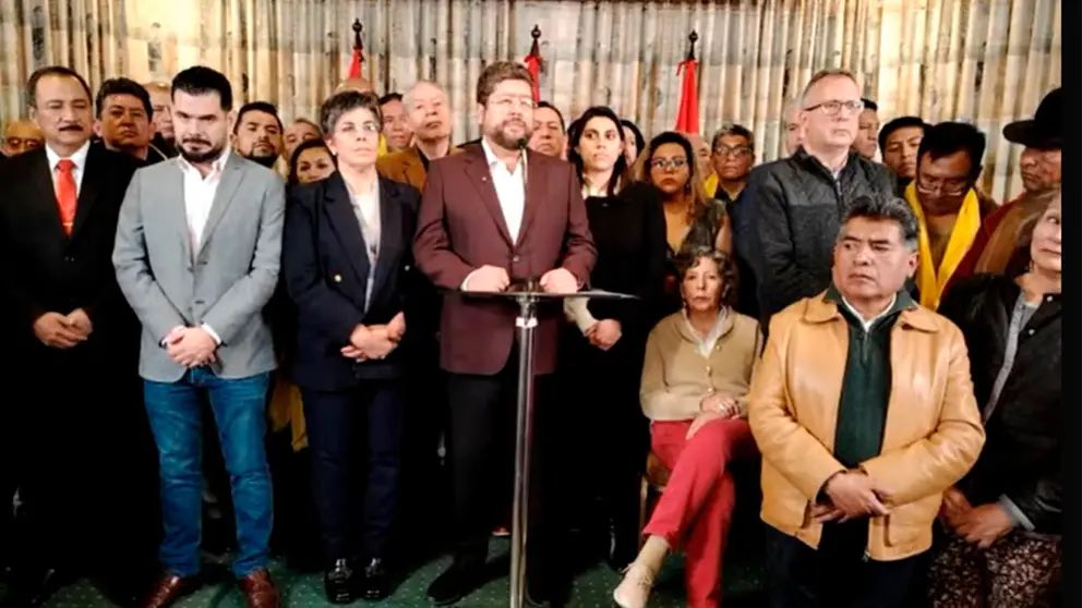 . <a href="/SDoriaMedina/">Samuel Doria Medina</a> ha sido elegido como el candidato de la unidad! Vamos a trabajar para ganarle al MAS! Mi compromiso de lucha incansable hasta conseguir el objetivo ! Vamos Samuel!!