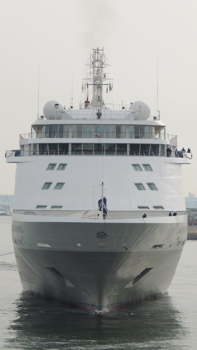 Chiyoda_0404's tweet image. SILVER WHISPER
(2025.4.8)

#神戸港　#SILVERWHISPER
#クルーズ船　#シルバーウィスパー