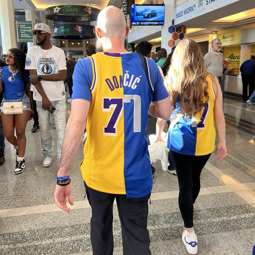 LakeShowYo (@lakeshowyo) on Twitter photo 