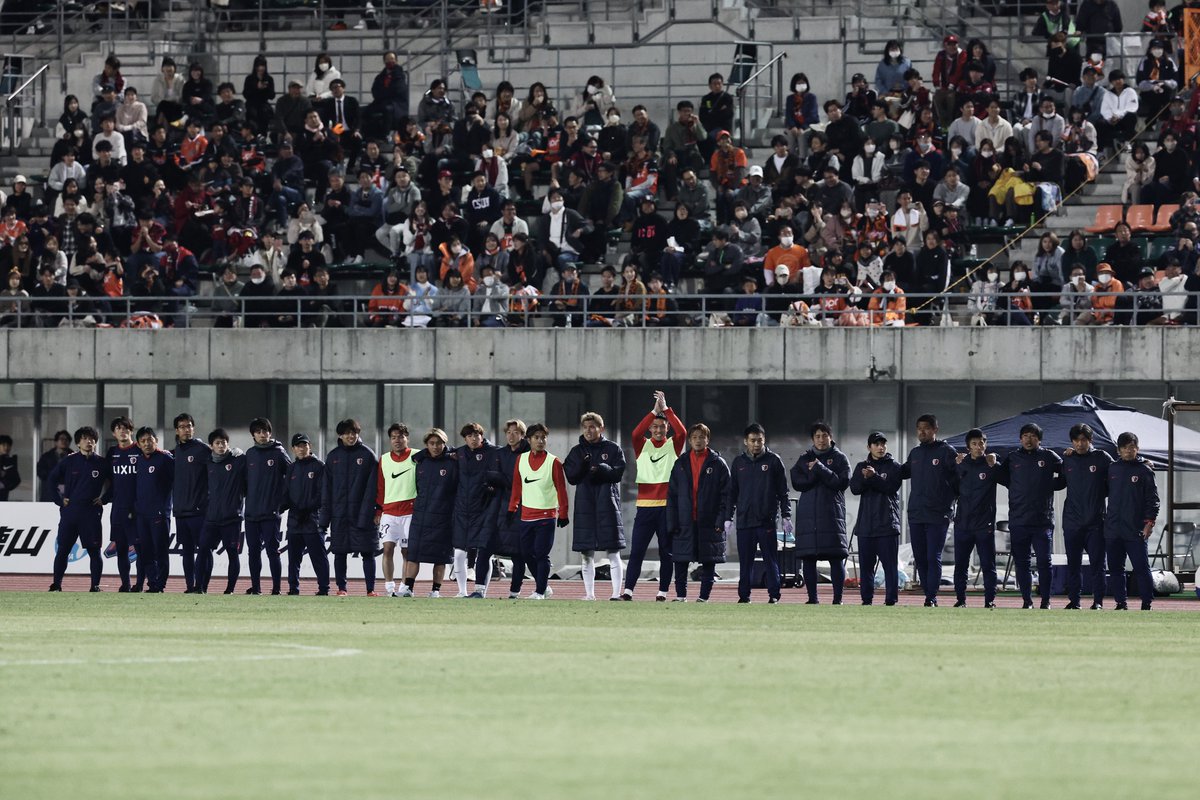 atlrs_official's tweet photo. ◤ 4/9 🆚山口戦 ◢　 #antlers #鹿島アントラーズ

昨日も試合前から試合後まで熱い応援、本当にありがとうございました。

次はリーグ戦に戻り、明後日のアウェイC大阪戦となります🦌🔴

また、ともに戦いましょう💪

#佐藤海宏
#荒木遼太郎
#舩橋佑
#アントラーズファミリー https://t.co/RKGlELefi3