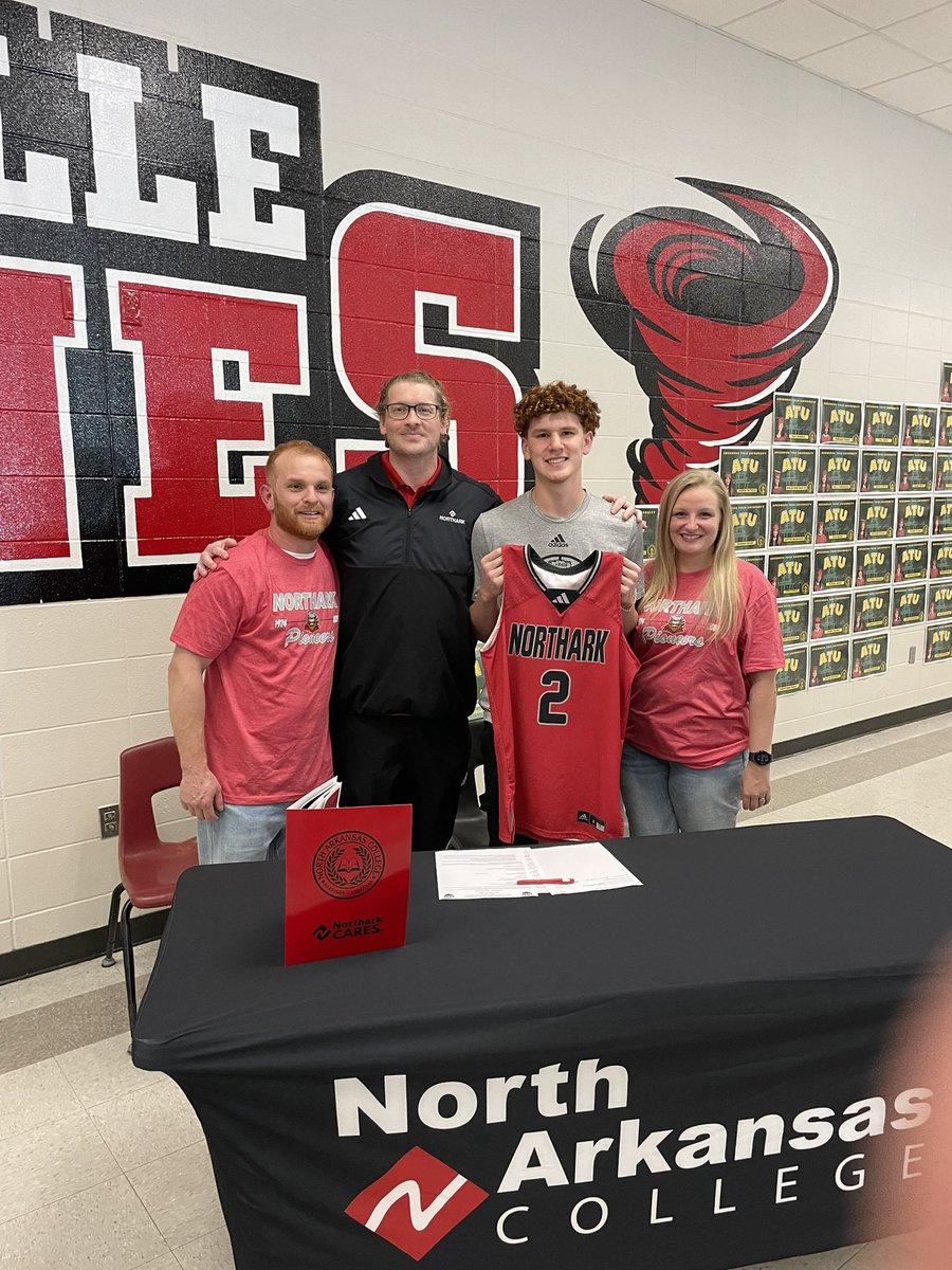 Northark Athletics tweet media