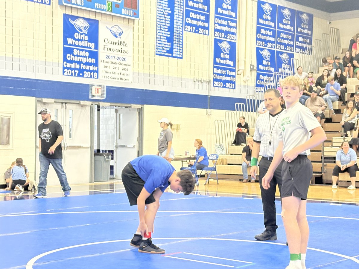 More action from our AJH wrestling team