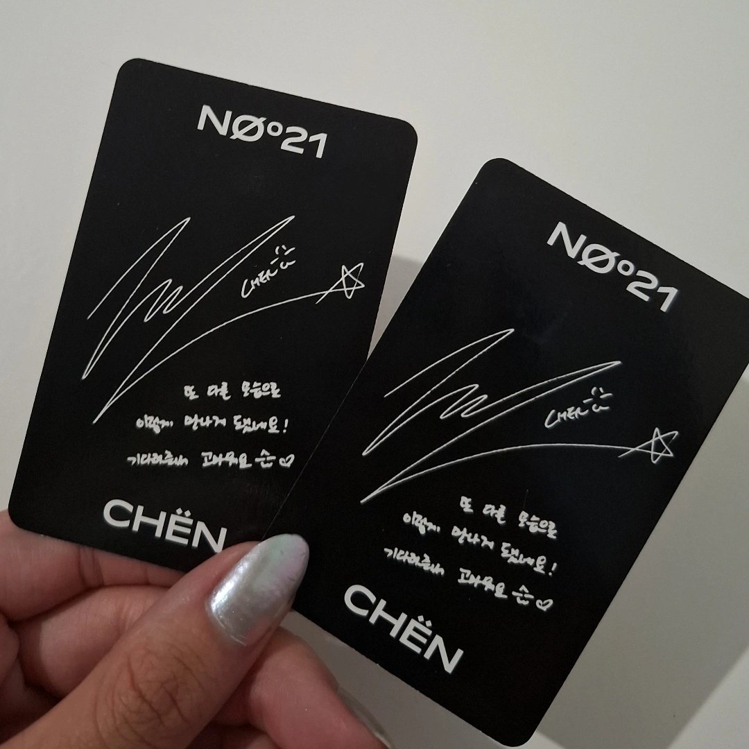 feedback

super positivo da <a href="/badreann/">amanda</a> que me vendeu esses dois photocards do x-chen. Foi super atenciosa e chegou bem embalado, sem avarias e rapidinho. Obrigada!