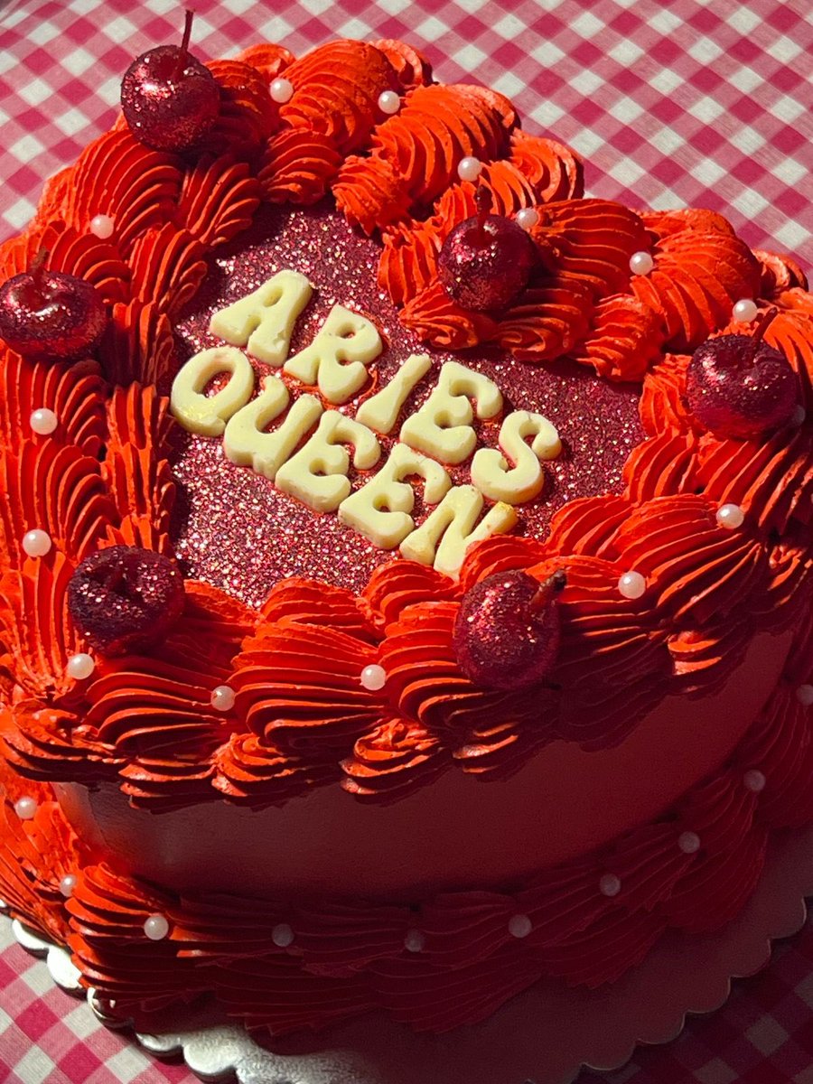 Aries queen 
Pastel vegano y gluten free