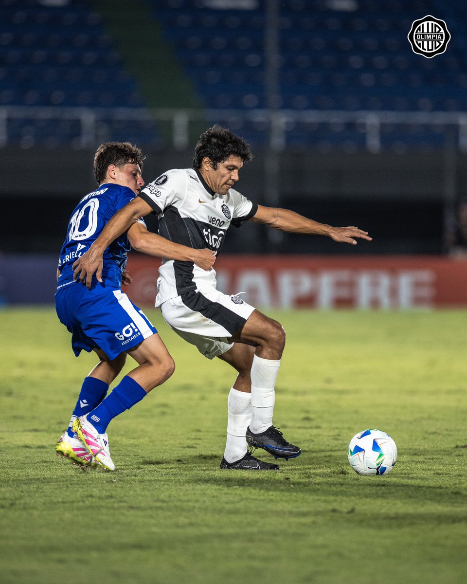 Club Olimpia tweet media