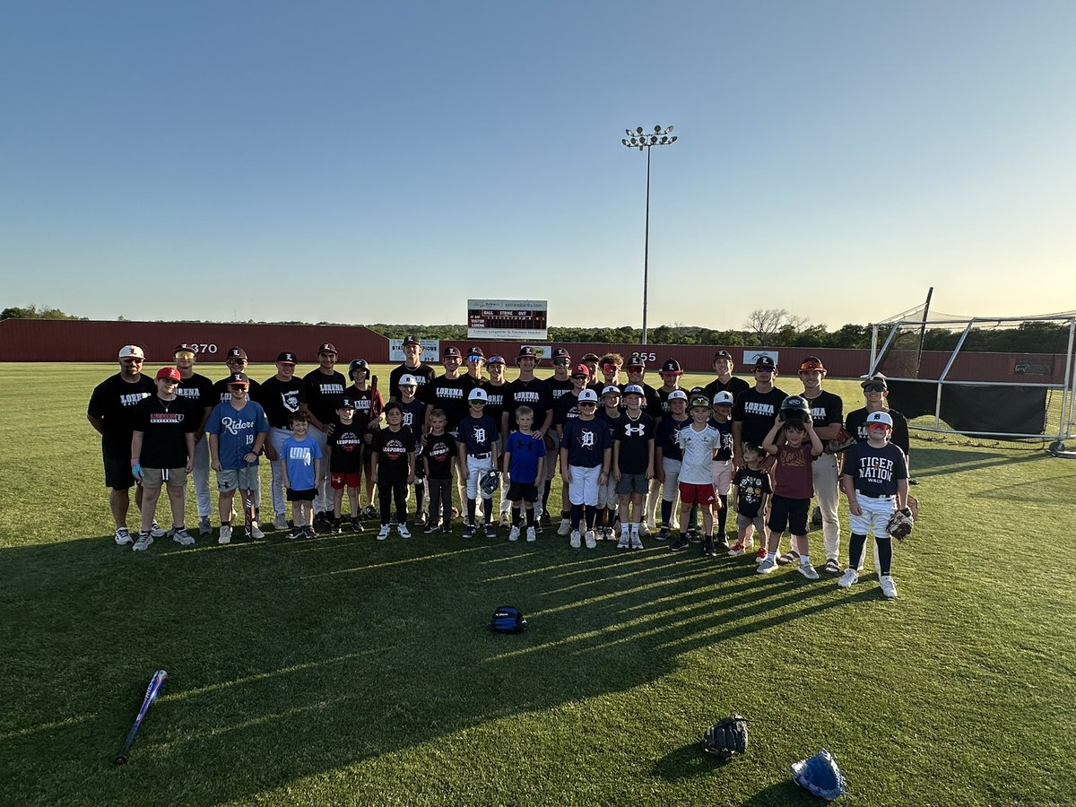 Lorena_Baseball's tweet photo. Kids had a blast at Little Leopards today! Great turnout and a great time! #Family https://t.co/Lv83kNWl1w