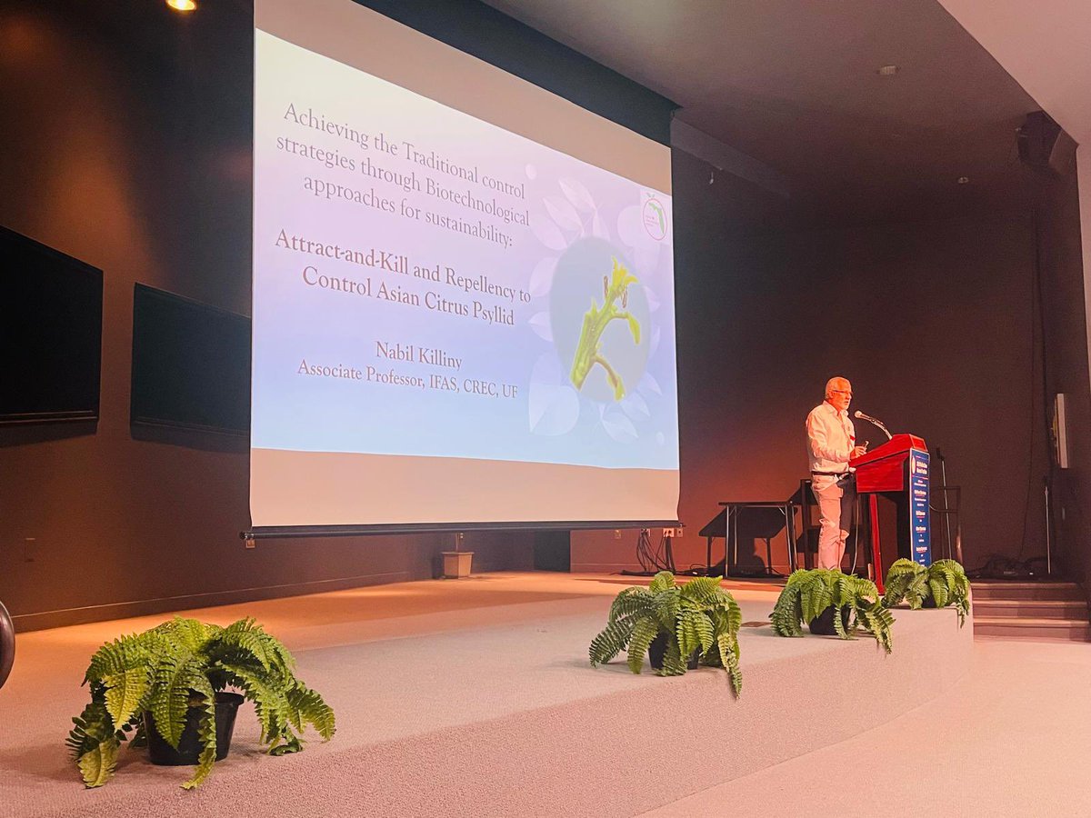 Dr. Killiny shared groundbreaking research on biotechnological approaches for sustainable citrus production at the Citrus Growers’ Institute!
🧬 🍊 🍃  academic.oup.com/hr/article/12/…
<a href="/UFIFASCitrusREC/">UF/IFAS Citrus REC</a>