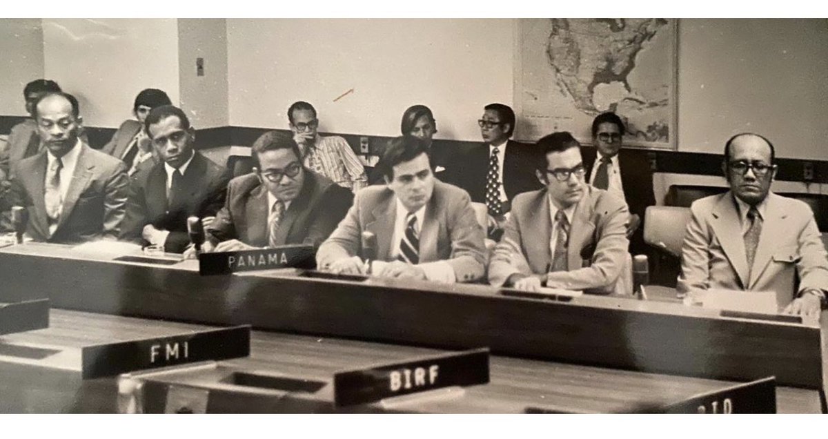 El equipo diplomático de Omar: Aquilino Boyd, Adolfo Ahumada, Nicolás González Revilla, Nicolas Ardito Barletta, Nander Pitty, Gabriel Lewis, Rómulo Escobar y muchos más.

Sumo amigos y adversarios a la causa del país.

Cualquier similitud con el presente es mera coincidencia.