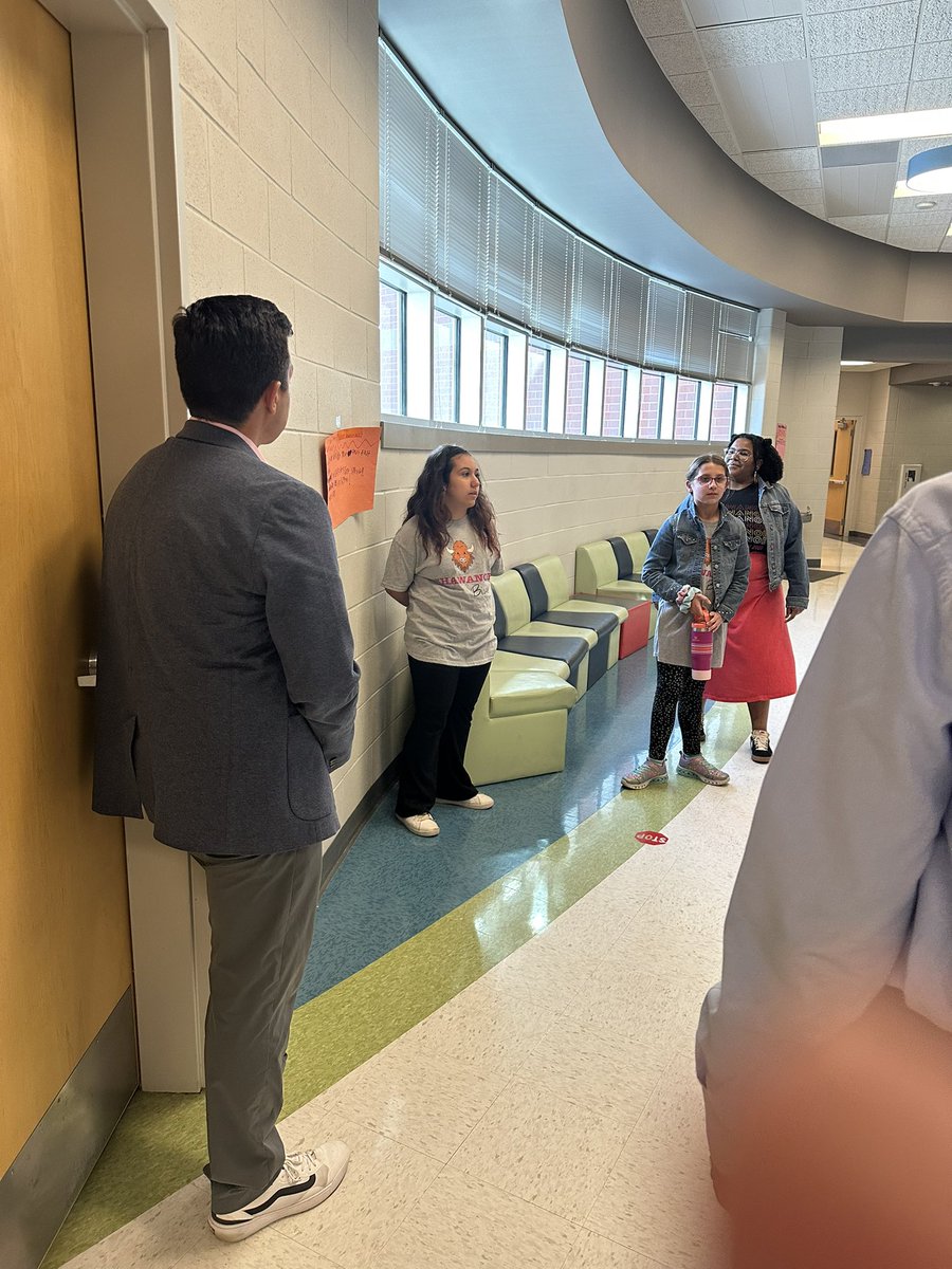 SHBison512's tweet photo. What a delight to share all about Shawanoe with SMEF this evening!
@theSMSD @theSMEF https://t.co/co5lJKZKMI