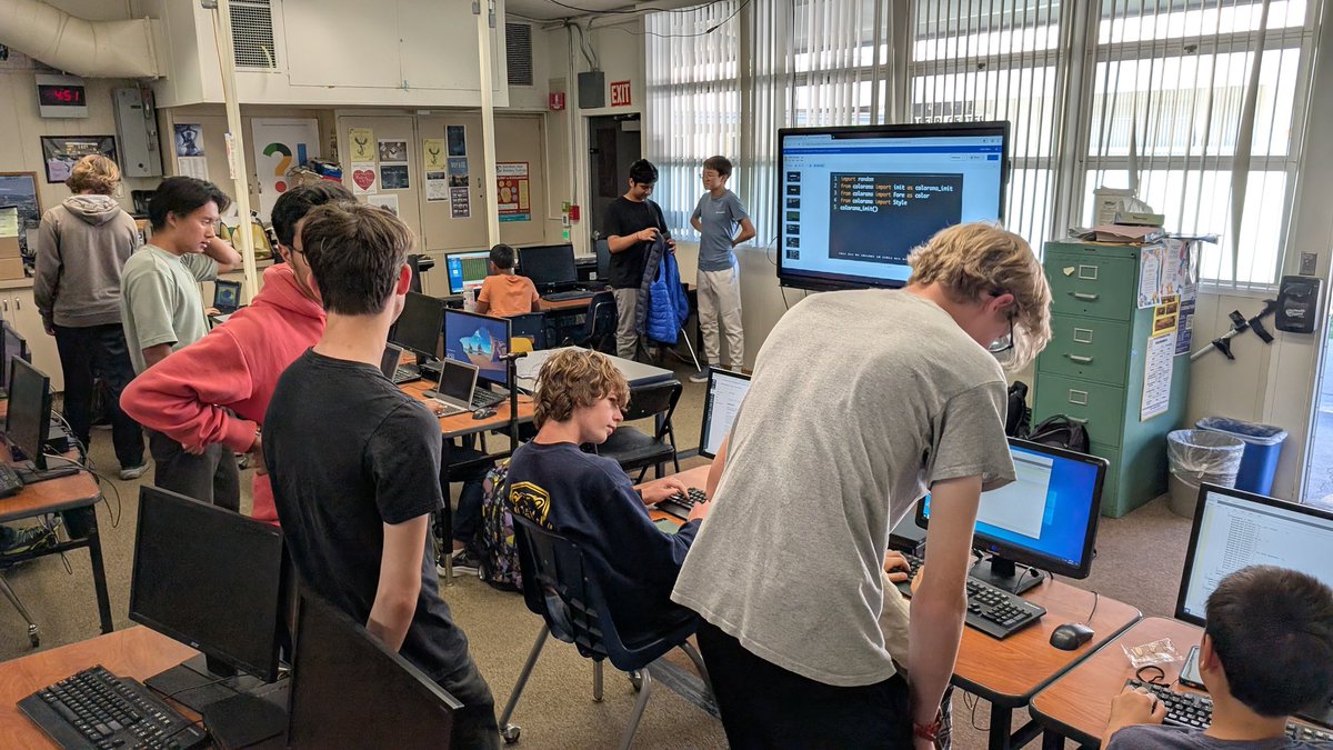 kickrg's tweet photo. #CodeNation2025 comes to a close after much computer science communication and collaboration between #NPHSPanthers and #CVUSD middle school students. #PantherPrideNPHS @csteachersorg @CSTAGLA @CSforCA @a2zk12cs @CSForIL @CSTA_IE @cs4allcps @NPProwler @NPHSPantherTV @NPPrincipal11 https://t.co/sXABHP3ede