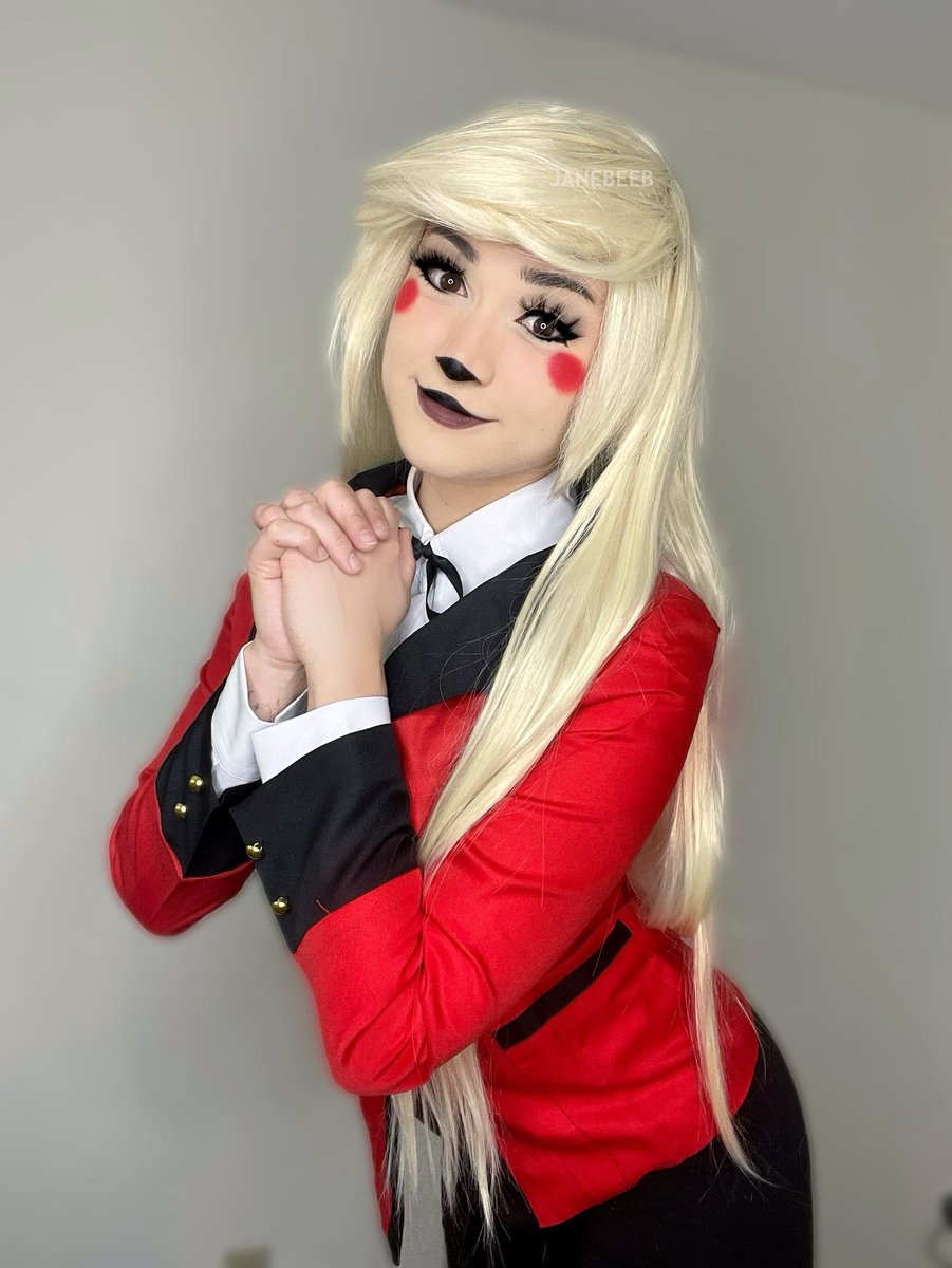 smile sweet, heart spicy &gt;:)