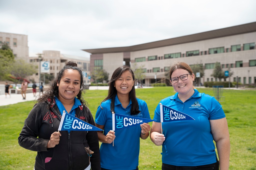 OneCSUSM is here! Every gift made to a scholarship at CSUSM can make a difference at just the right time. Our students need us – will you carry the flag for them? Give and help spread the word at csusm.edu/onecsusm. 💙
