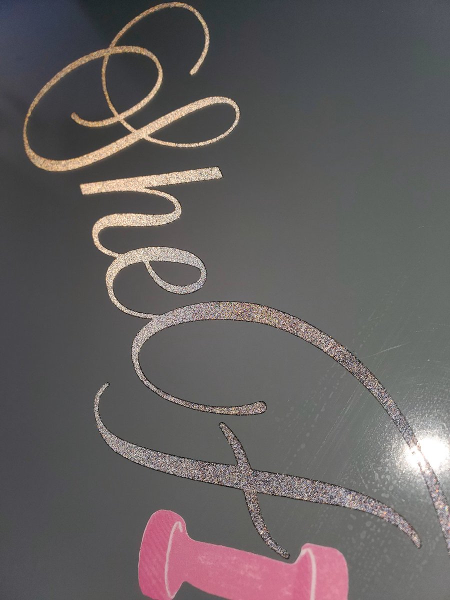 SignShopGirl1's tweet photo. Stay #FIT🔥 #SHEFIIT #LOCAL #GYM💪 #WomenEmpowerment🥰 #defiance #oh #graphicdesign 🚨#business #sign 👇🏼 #pink #Grey #black #reflectivevinyl 💫✅️ https://t.co/s0ZeykEEcs
