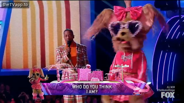 ColinSearchlig1's tweet photo. The Yorkie is ERIKA JAYNE! #TheMaskedSinger #YorkieMask https://t.co/LZmhxAh7es