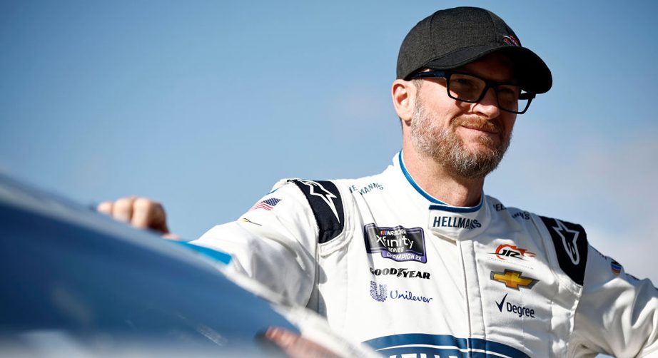 Opinions on NASCAR (William Richard) tweet media