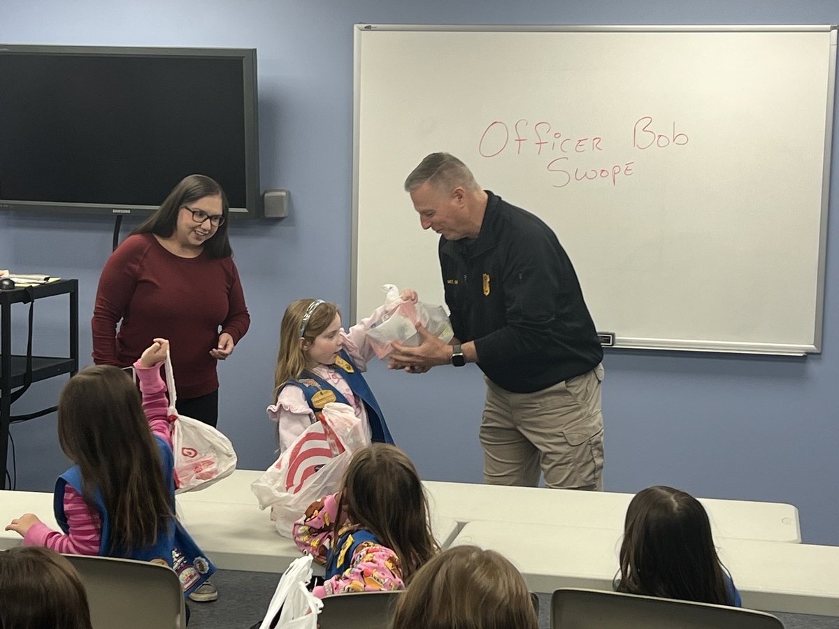 Ashley Basile Oeken tweet media