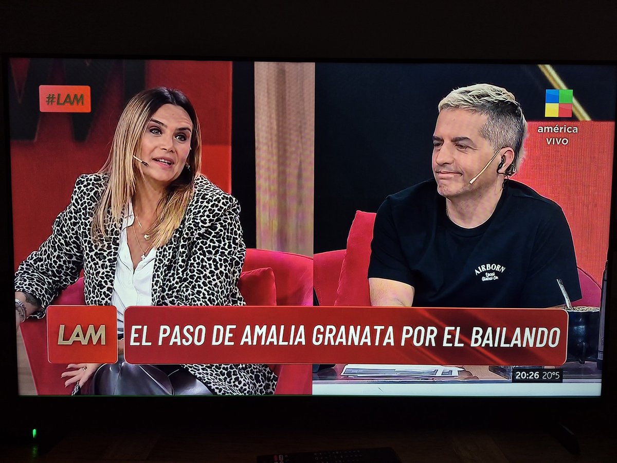 SebasRmnd's tweet photo. Amalia, dejá de andar por BsAs xq 1ero sos Diputada "en" SF y 2do sos "Candidata" para este domingo!!! 
Vos sos la verdadera CASTA xq con la nuestra te sentas en LAM!!
IM PRE SEN TA BLE https://t.co/hUfWV6aoWc