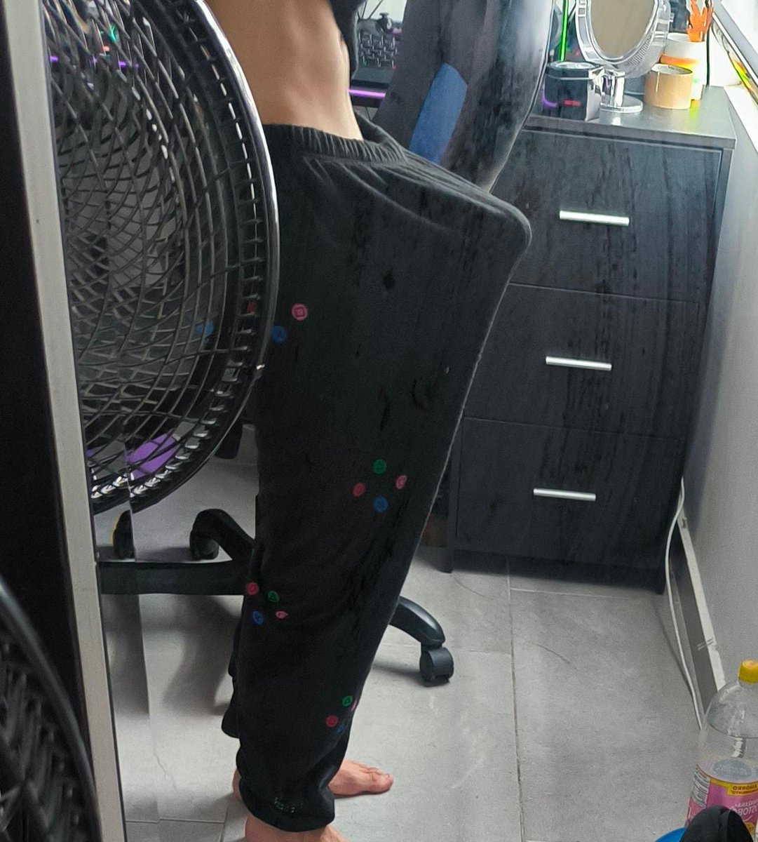 germanboz769's tweet photo. "Busco mayores, que le interesen pollos como yo"

Usuario👤: @Anonimo_2846
Edad🔢: 18
Ciudad📍: Asu 🇵🇾 
Rol🍆🍑: Versa🔥

Envia tu aporte al DM📩 https://t.co/KptZ00Ac09