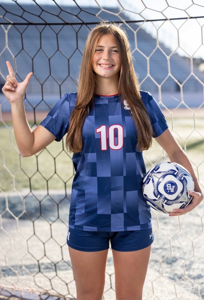 SVABC_GSoccer's tweet photo. Please keep our Ranger in your thoughts as she underwent ACL and LCL surgery yesterday. We are praying for a quick recovery and strong return! You got this Peyton, we are a team! #alwaysaranger  @cisdnews @DrChapmanCISD @6a_28 @sa_terrence1 @SATXSoccer @50_50Pod https://t.co/gp1BkdGo77