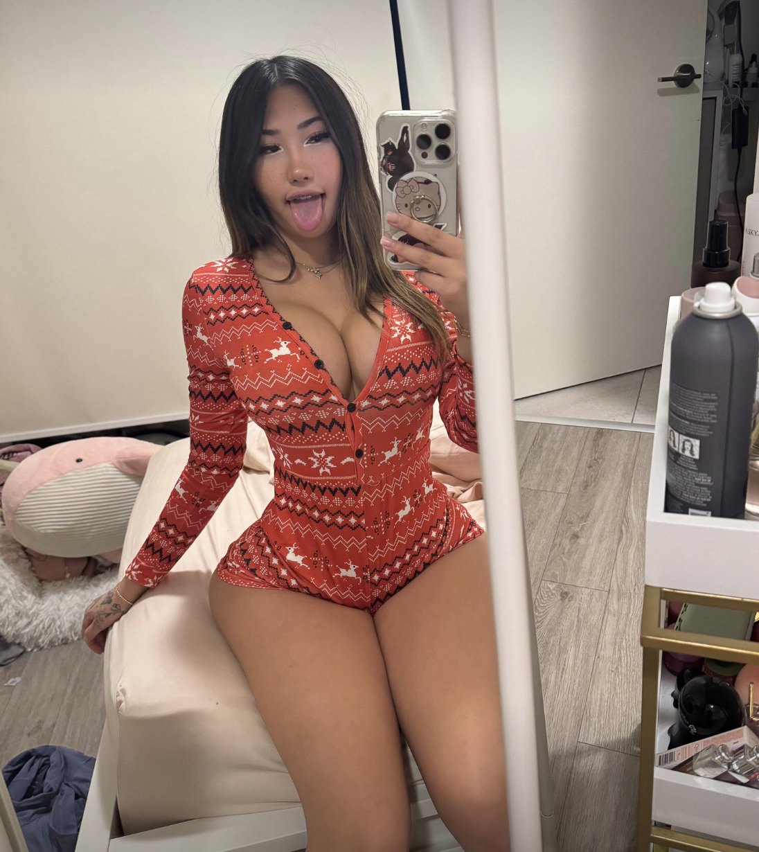 Bunni Emmie 💋 on X: idc anymore, whoever says hi gets my new JOI vid in  dms🙈 t.co96sLWddJIJ  X